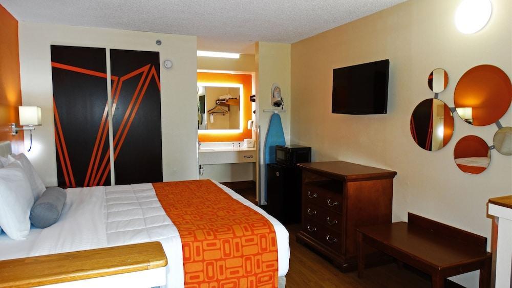 Howard Johnson By Wyndham Savannah Ga Georgetown Exterior foto