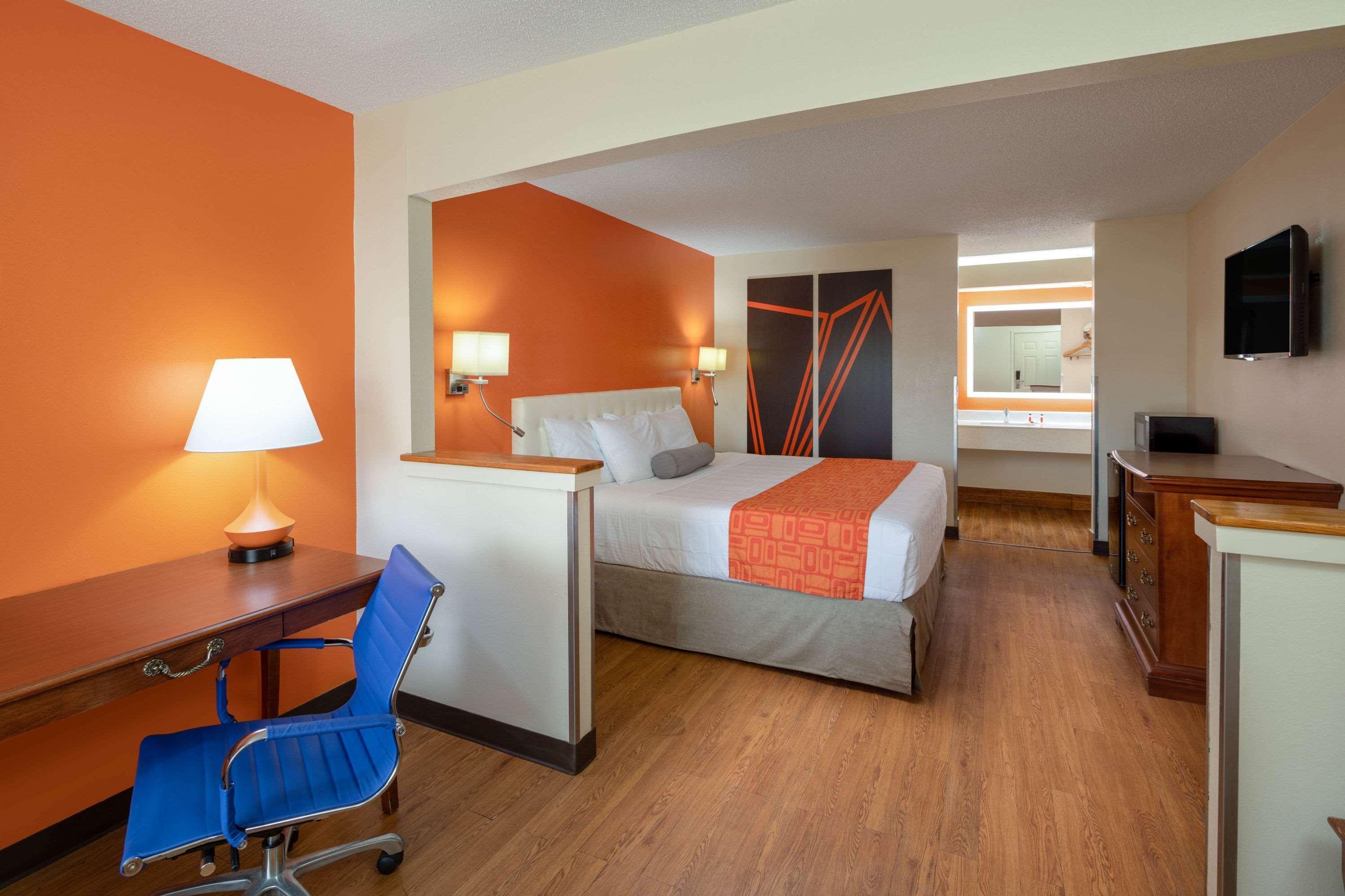 Howard Johnson By Wyndham Savannah Ga Georgetown Exterior foto