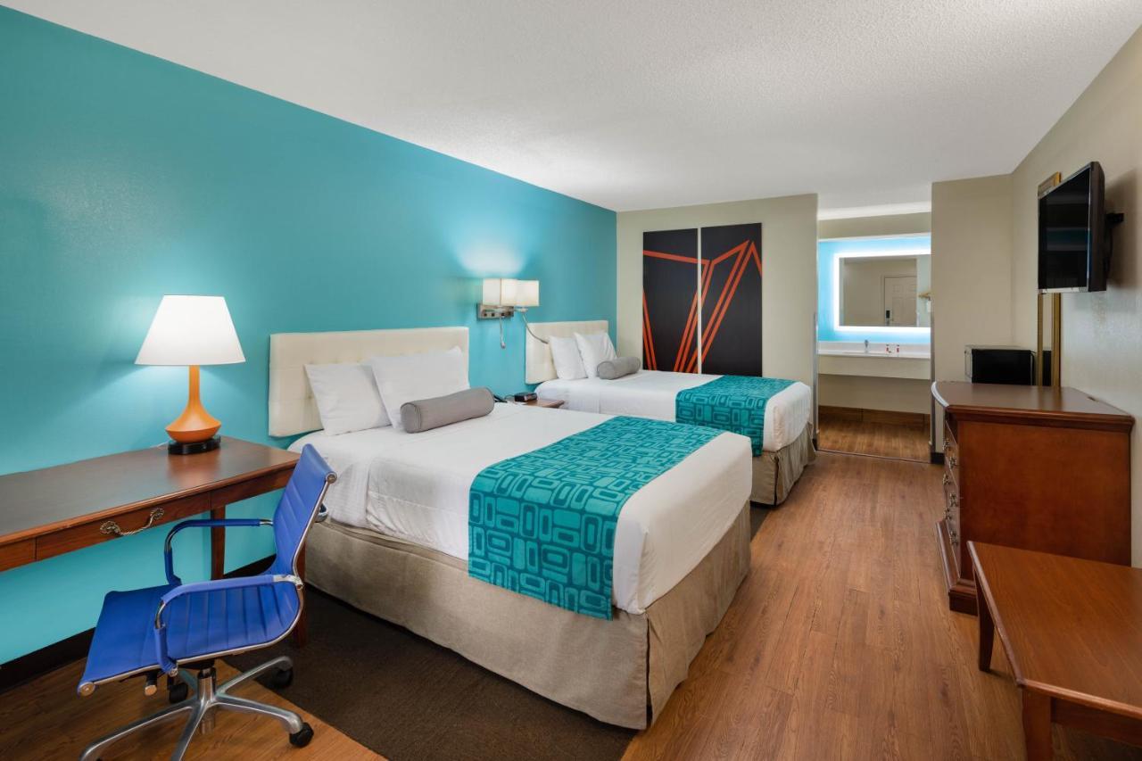 Howard Johnson By Wyndham Savannah Ga Georgetown Exterior foto