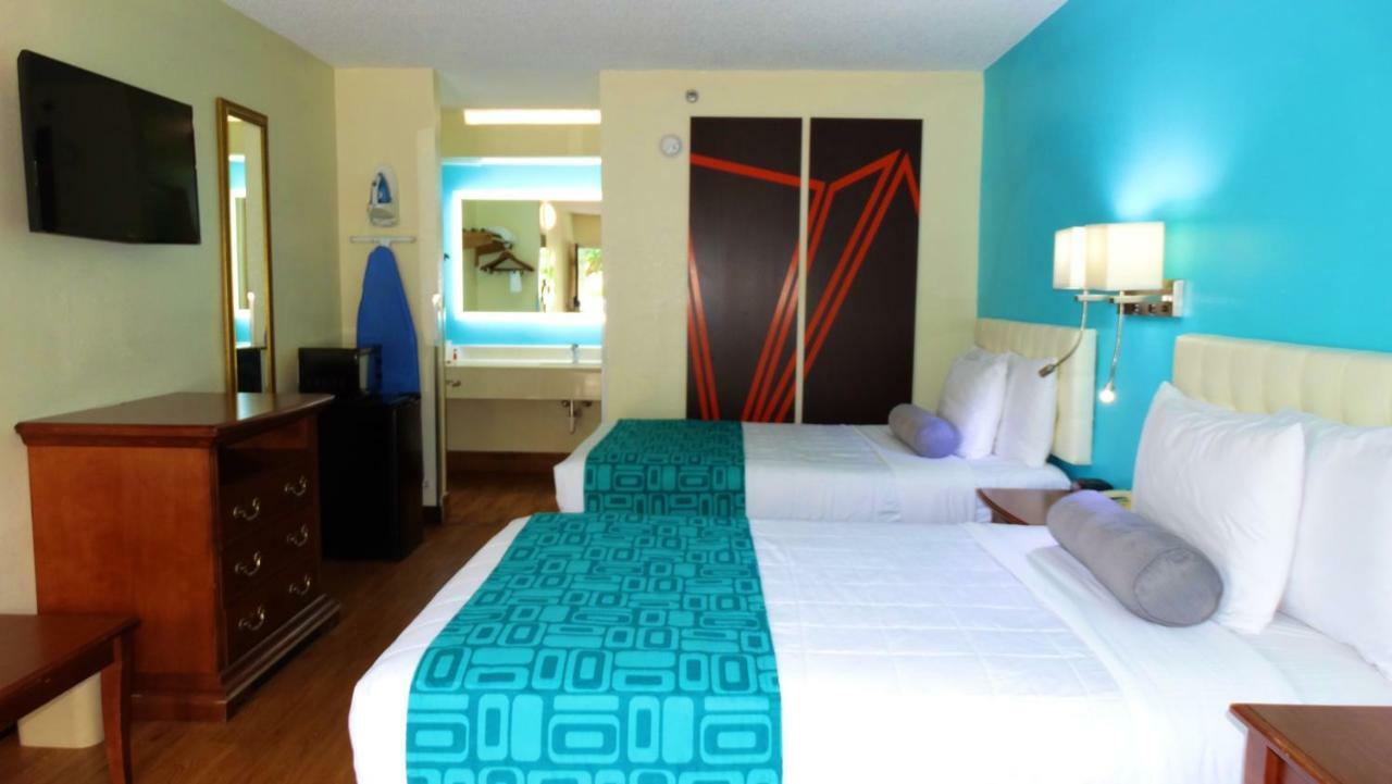 Howard Johnson By Wyndham Savannah Ga Georgetown Exterior foto